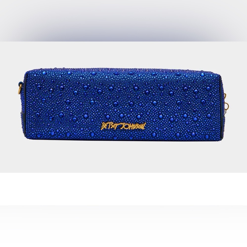 🩶BETSEY JOHNSON FEELIN SAUCY CROSSBODY BAG - NWT🩶 - Picture 5 of 6